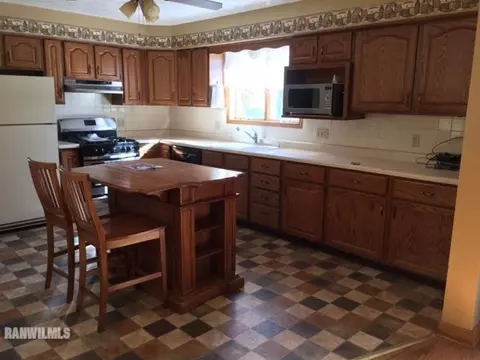611 E Washington, Mount Carroll, IL 61053 photo 11