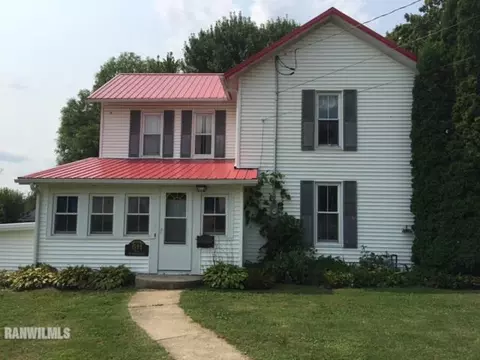611 E Washington, Mount Carroll, IL 61053 photo 3