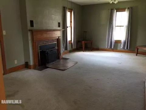611 E Washington, Mount Carroll, IL 61053 photo 7
