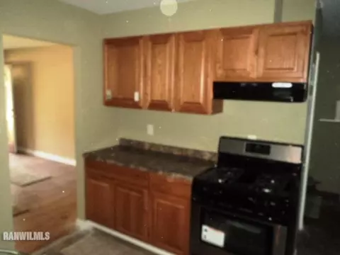1464 Winter Dr, Freeport, IL 61032 photo 4