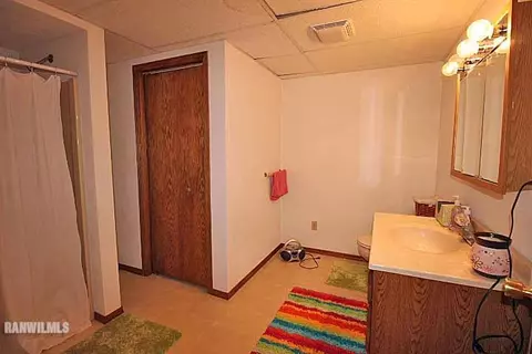 1660 W Apache Trl, Freeport, IL 61032 photo 22