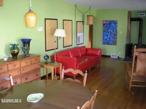 325 E 1st St, Chadwick, IL 61014 photo 16