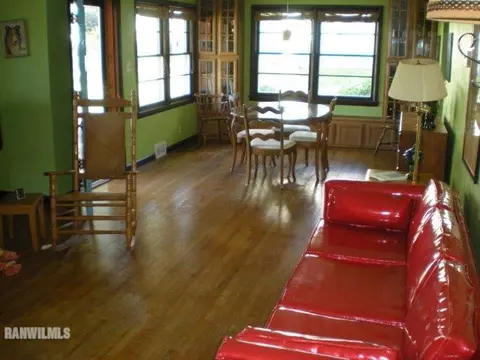 325 E 1st St, Chadwick, IL 61014 photo 14