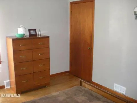325 E 1st St, Chadwick, IL 61014 photo 24