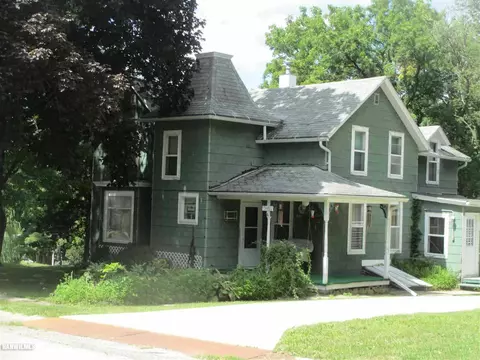 216 E Lincoln, Mount Carroll, IL 61053 photo 1