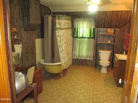 216 E Lincoln, Mount Carroll, IL 61053 photo 9