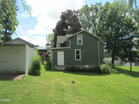 216 E Lincoln, Mount Carroll, IL 61053 photo 5
