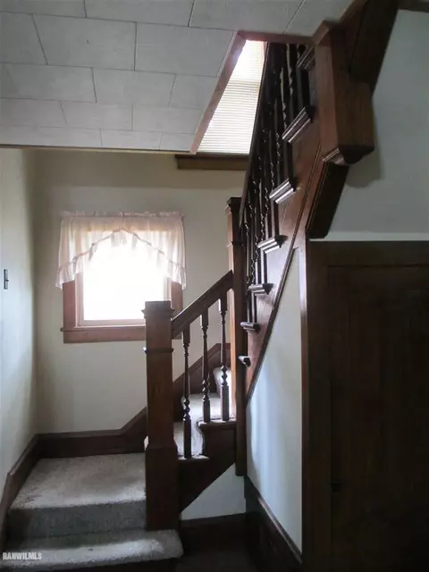 216 E Lincoln, Mount Carroll, IL 61053 photo 6