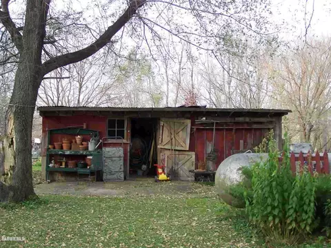 13687 Wacker Rd, Mount Carroll, IL 61053 photo 3