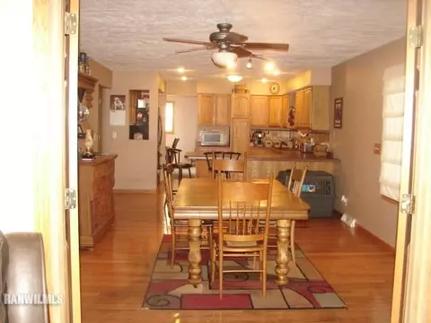 9728 E Rock Grove Rd, Davis, IL 61019 photo 7