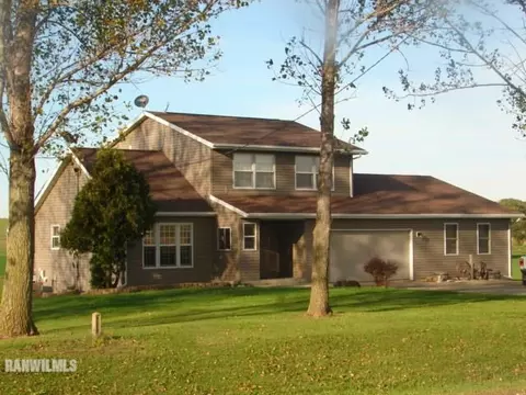 9728 E Rock Grove Rd, Davis, IL 61019 photo 1
