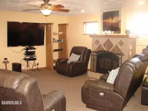 9728 E Rock Grove Rd, Davis, IL 61019 photo 9