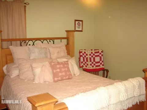 9728 E Rock Grove Rd, Davis, IL 61019 photo 10