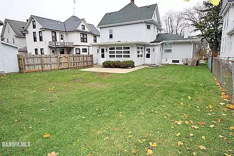25 E Jefferson St, Freeport, IL 61032 photo 19