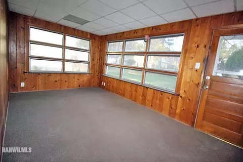 25 E Jefferson St, Freeport, IL 61032 photo 13