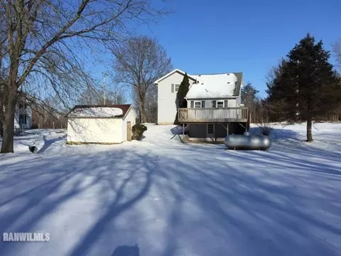 13666 Wacker Rd, Mount Carroll, IL 61053 photo 4