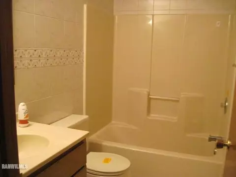 301 W 11th St, Pecatonica, IL 61063 photo 11