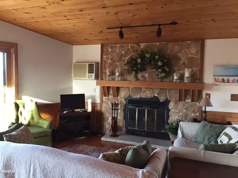 17-49 Lake View Dr, Lanark, IL 61046 photo 8