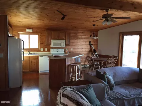 17-49 Lake View Dr, Lanark, IL 61046 photo 4