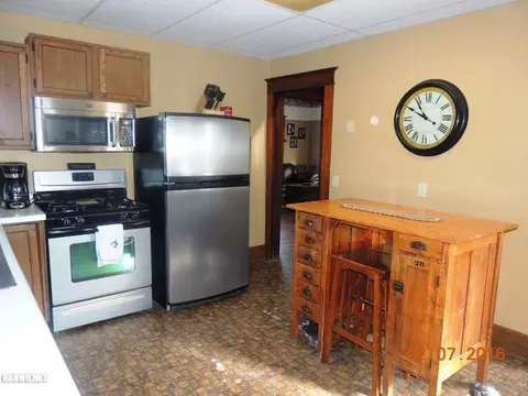 419 E Webb St, Davis, IL 61019 photo 4