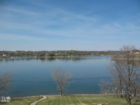 17-47 Lakeview Dr, Lanark, IL 61046 photo 3