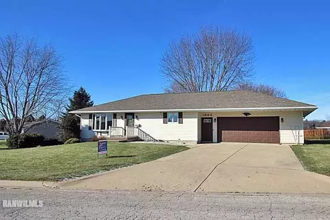 1002 Meadows Dr, Freeport, IL 61032 photo 18
