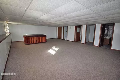 1002 Meadows Dr, Freeport, IL 61032 photo 12