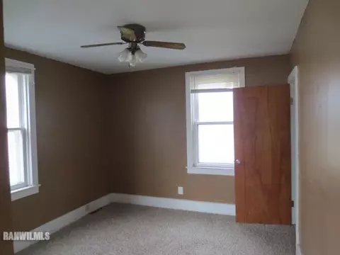 205 Calvert St, Chadwick, IL 61014 photo 10