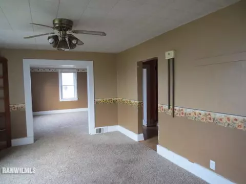 205 Calvert St, Chadwick, IL 61014 photo 6