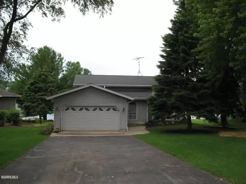 4-83 Beachcomber Ln, Lanark, IL 61046 photo 2