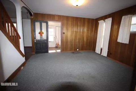 724 S Chippewa Ave, Freeport, IL 61032 photo 8