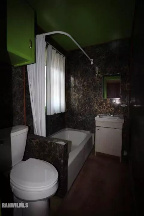724 S Chippewa Ave, Freeport, IL 61032 photo 13
