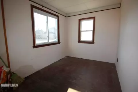 724 S Chippewa Ave, Freeport, IL 61032 photo 6