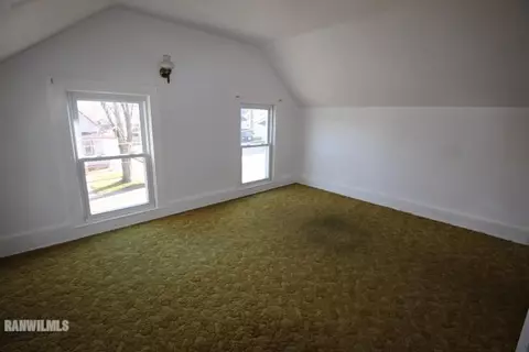 724 S Chippewa Ave, Freeport, IL 61032 photo 16