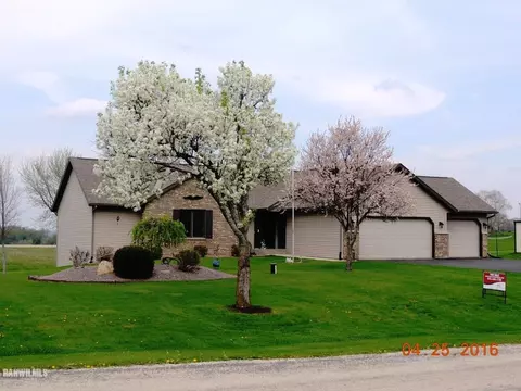 12401 Serene Dr, Durand, IL 61024 photo 1