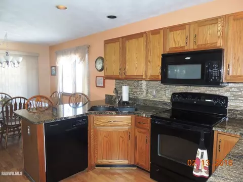 12401 Serene Dr, Durand, IL 61024 photo 4