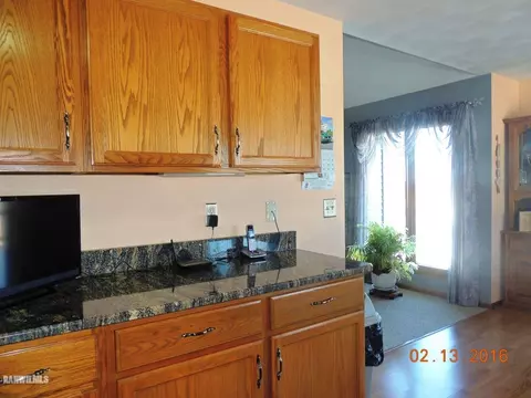 12401 Serene Dr, Durand, IL 61024 photo 5