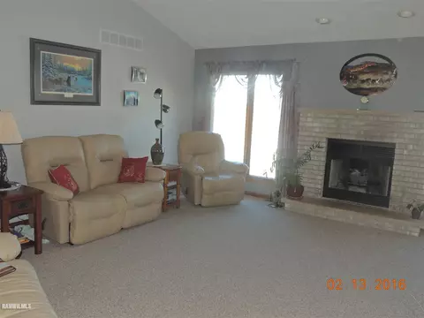 12401 Serene Dr, Durand, IL 61024 photo 14