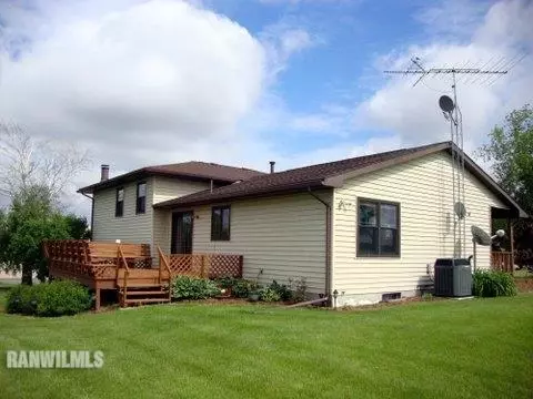 1074 W Park Rd, Freeport, IL 61032 photo 20
