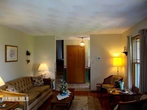 1074 W Park Rd, Freeport, IL 61032 photo 16