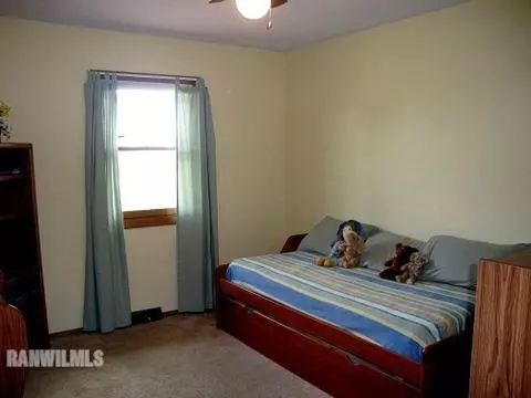 1074 W Park Rd, Freeport, IL 61032 photo 12