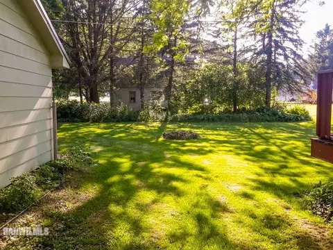 509 Maple, Lena, IL 61048 photo 24