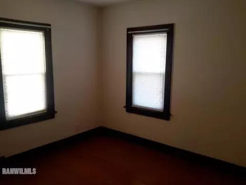 811 S Walnut Ave, Freeport, IL 61032 photo 14
