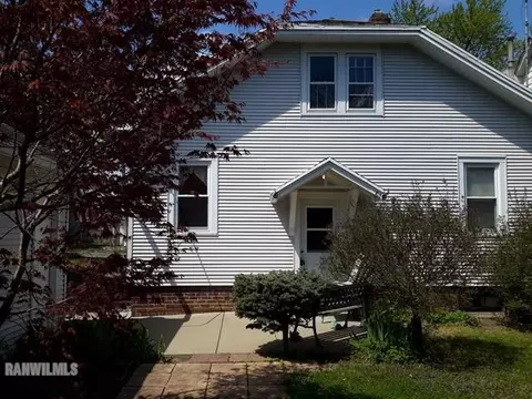 811 S Walnut Ave, Freeport, IL 61032 photo 23