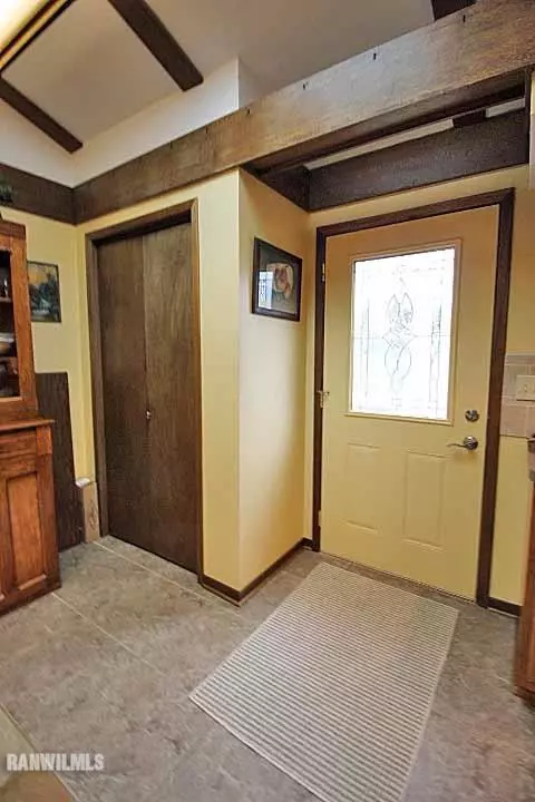 8130 E River Rd, Ridott, IL 61067 photo 11