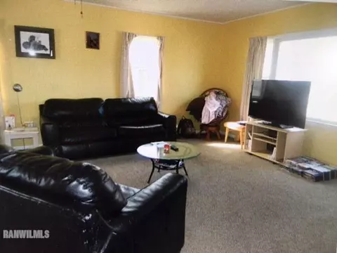 402 W Locust St, Lanark, IL 61046 photo 8