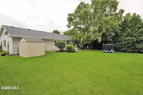 417 Concord Dr, Freeport, IL 61032 photo 24