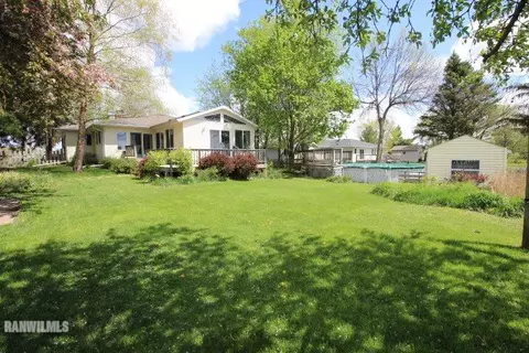 1763 E Currier Rd, Freeport, IL 61032 photo 24