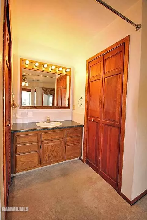 1763 E Currier Rd, Freeport, IL 61032 photo 13