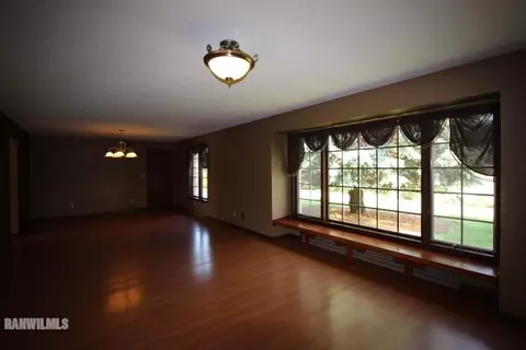 1750 S Ihm Blvd, Freeport, IL 61032 photo 11